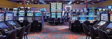 Philippines player placing a sports bet on mobile casino via smartphone browser